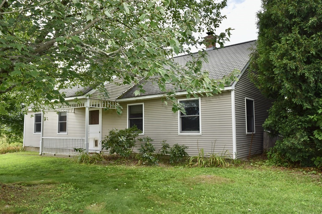 10 Wells Cross Road Deerfield, MA 01342 - Photo 3 of 33 Gallery Image 3