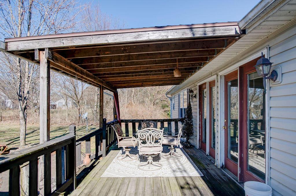 11281 Kenyon Road Mount Vernon, OH 43050 - Photo 20 of 21 1-21
