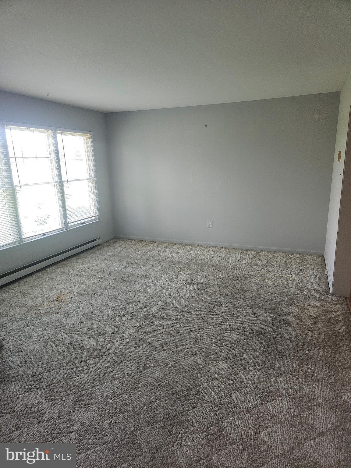 29982 Deal Island Road Princess Anne, MD 21853 - Photo 10 of 19 Living area