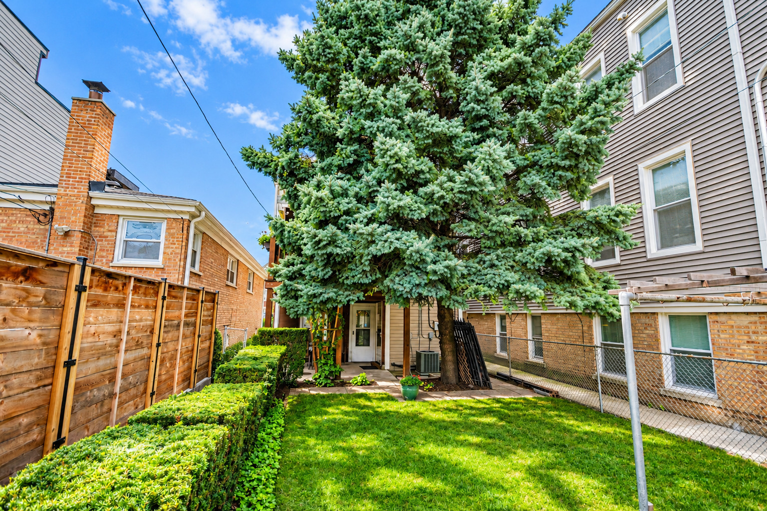 2843 North Ridgeway Avenue, Unit 1 Chicago, IL 60618 - Photo 38 of 38 Gallery Image 38