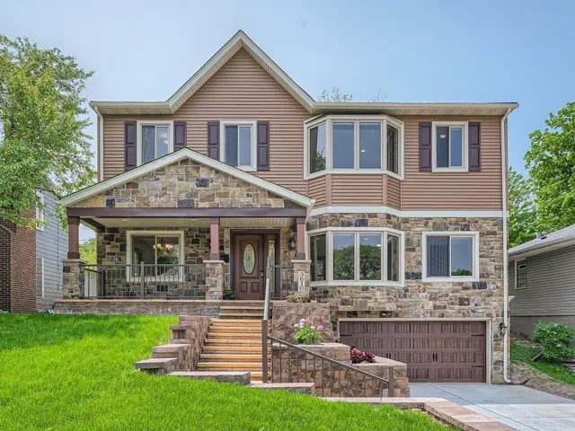 $850,000 | 3610 France Avenue South, St. Louis Park, MN 55416