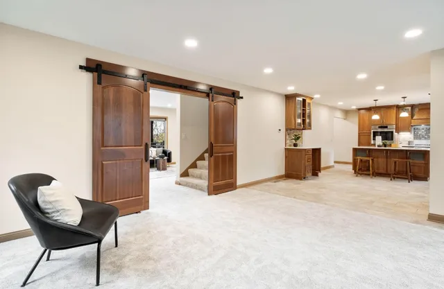 $850,000 | 3610 France Avenue South, St. Louis Park, MN 55416