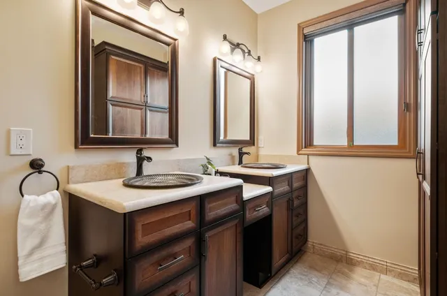 $850,000 | 3610 France Avenue South, St. Louis Park, MN 55416