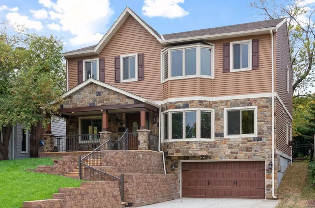 $850,000 | 3610 France Avenue South, St. Louis Park, MN 55416