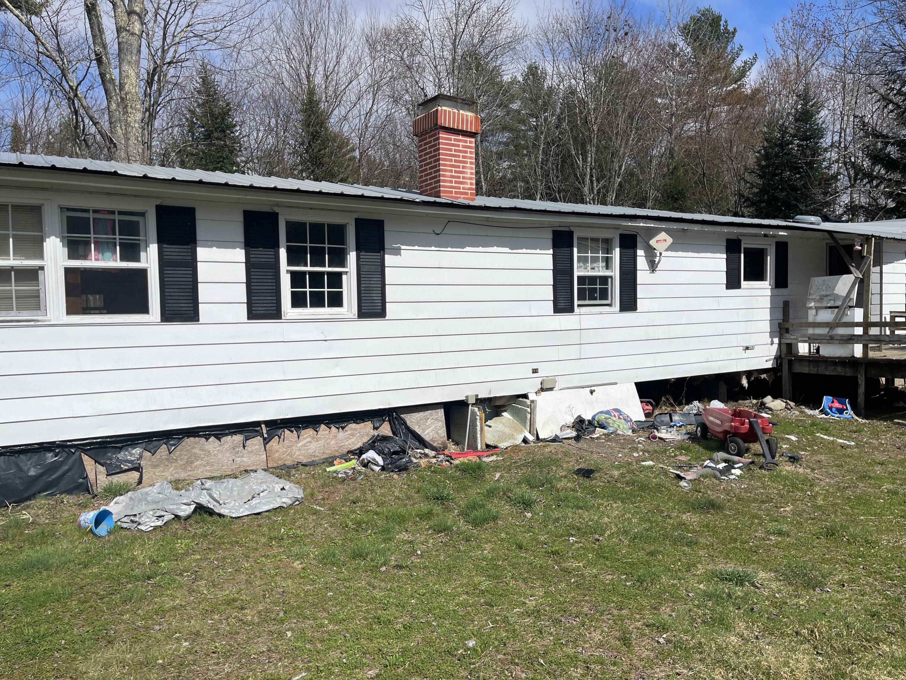 421 Washington Road Jefferson, ME 04348 - Photo 2 of 10