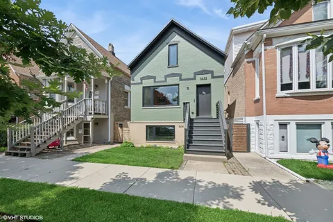 $439,900 | 3632 South Winchester Avenue, Chicago, IL 60609