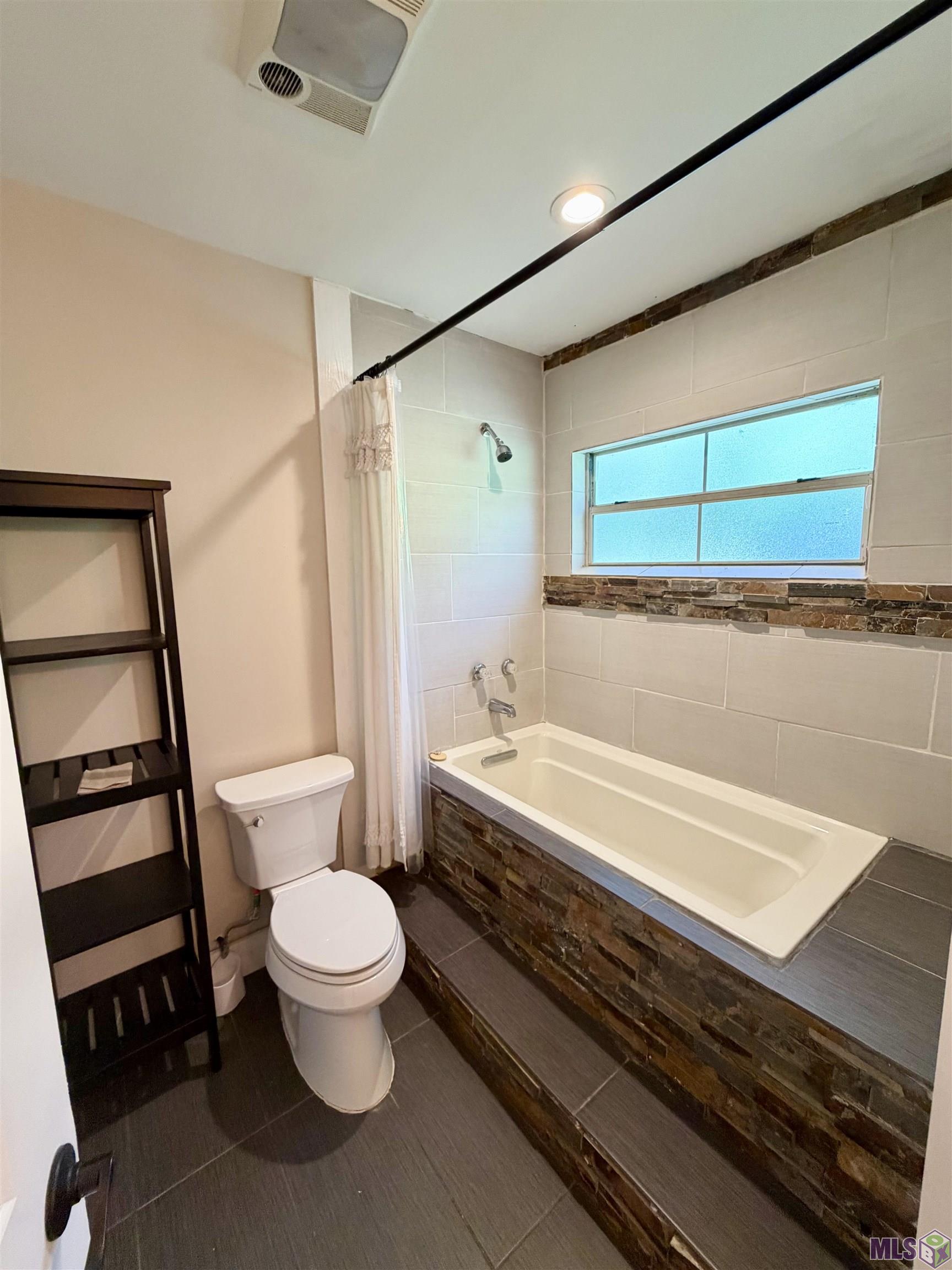 26084 Pichon Road Lacombe, LA 70445 - Photo 13 of 20