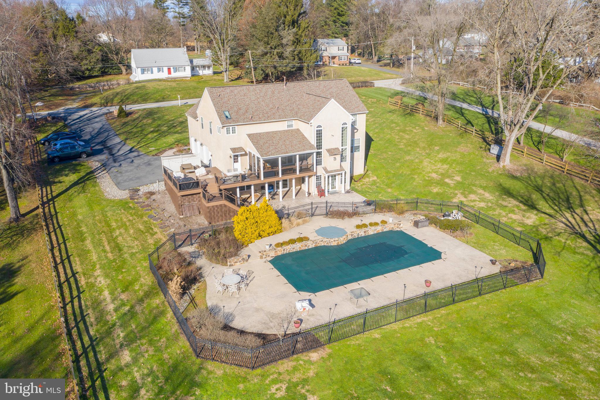 924 Oakbourne Road West Chester, PA 19382 - Photo 5 of 54 Gallery Image 5