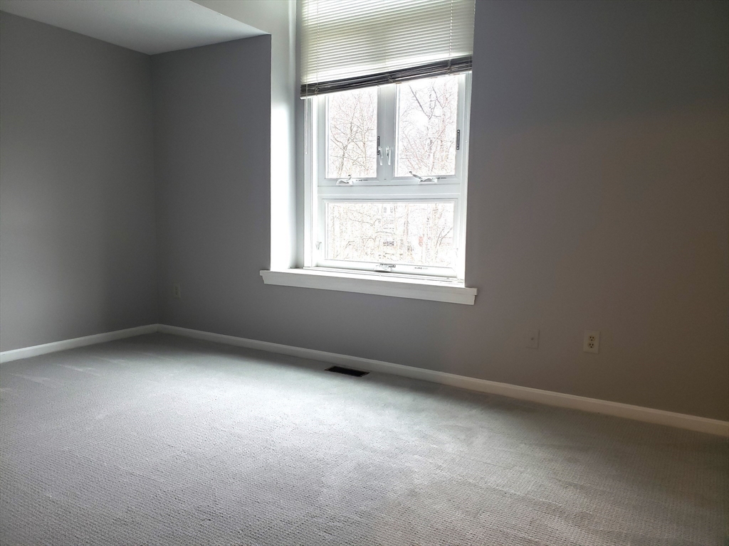 849 Boston Post Road East, Unit 5G Marlborough, MA 01752 - Photo 16 of 31 Gallery Image 16