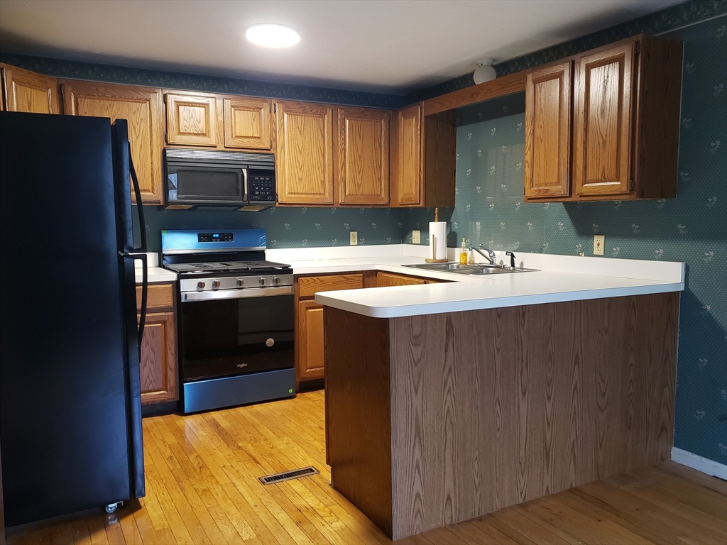 849 Boston Post Road East, Unit 5G Marlborough, MA 01752 - Photo 3 of 31 Gallery Image 3