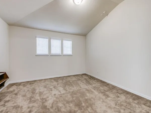 $3,250 | 2353 Bella Court, Carrollton, TX 75010