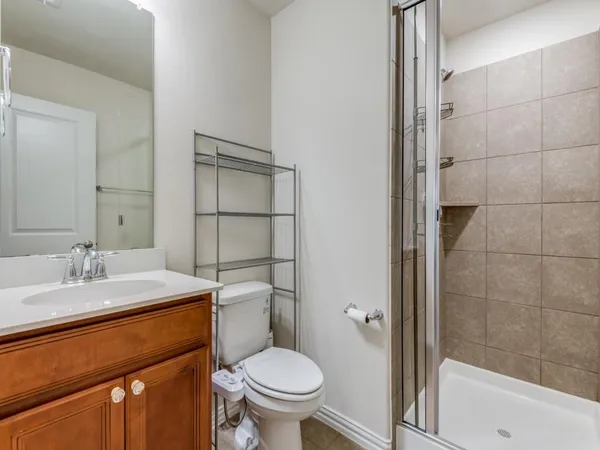 $3,250 | 2353 Bella Court, Carrollton, TX 75010