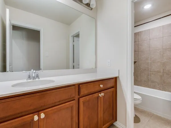 $3,250 | 2353 Bella Court, Carrollton, TX 75010