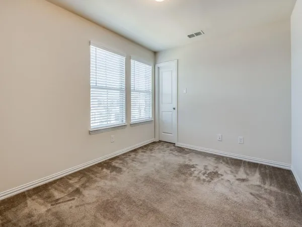 $3,250 | 2353 Bella Court, Carrollton, TX 75010