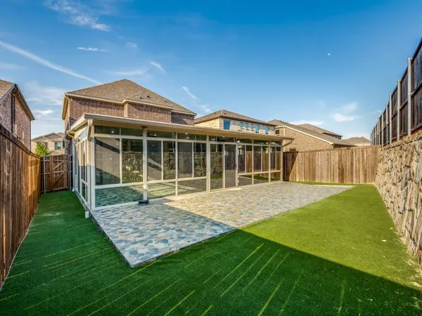 $3,250 | 2353 Bella Court, Carrollton, TX 75010