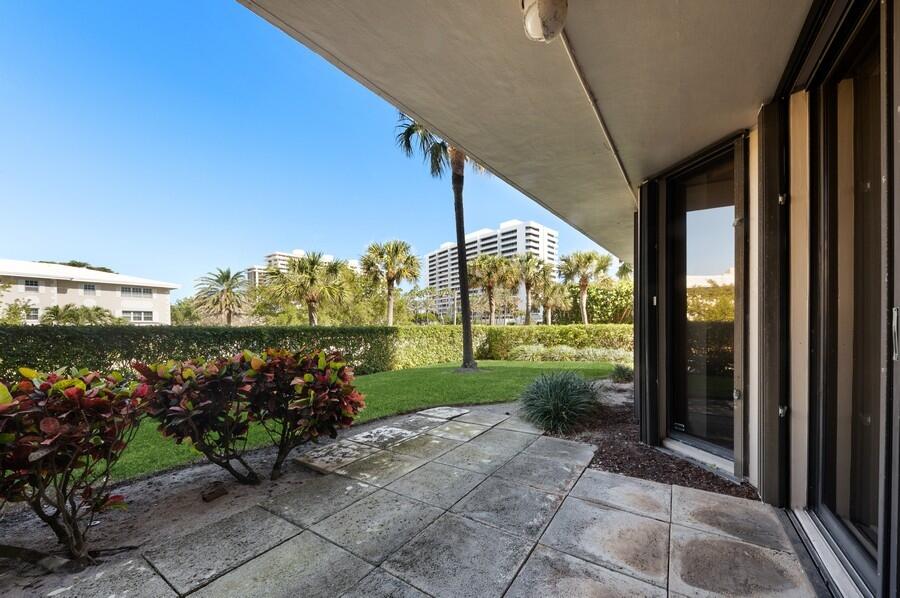 1401 South Ocean Boulevard, Unit 110 Boca Raton, FL 33432 - Photo 25 of 46 Patio
