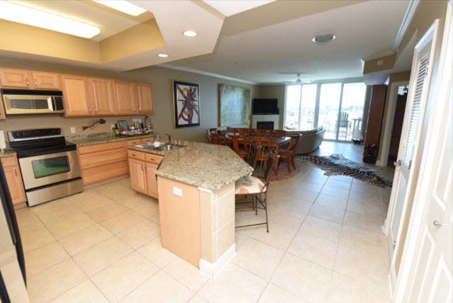 27800 Canal Road, Unit 215 Orange Beach, AL 36561 - Photo 9 of 30 Kitchen