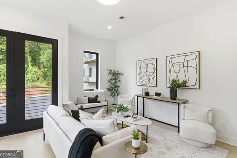 $679,900 | 1194 Penny Lane, Atlanta, GA 30344