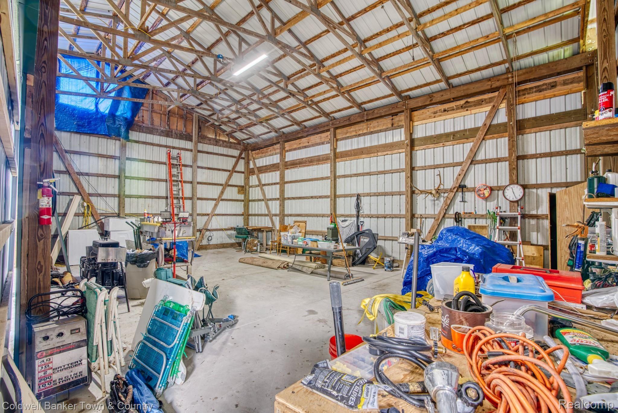 8888 Robb Road Fowlerville, MI 48836 - Photo 26 of 32 Closed bay in front.jpg