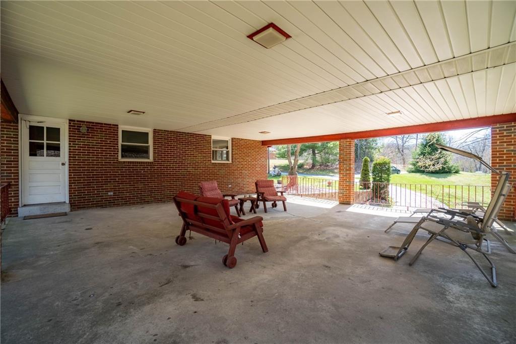 212 Hall Road Aliquippa, PA 15001 - Photo 14 of 20 Gallery Image 14