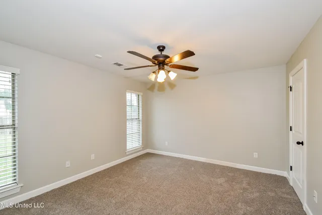 $1,800 | 8286 Willow Drive, Southaven, MS 38671