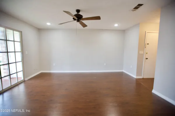 $1,150 | 5201 Atlantic Boulevard, Unit 154, Jacksonville, FL 32207