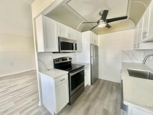 4012 Exeter Boca Raton, FL 33434 - Photo 4 of 40 Kitchen