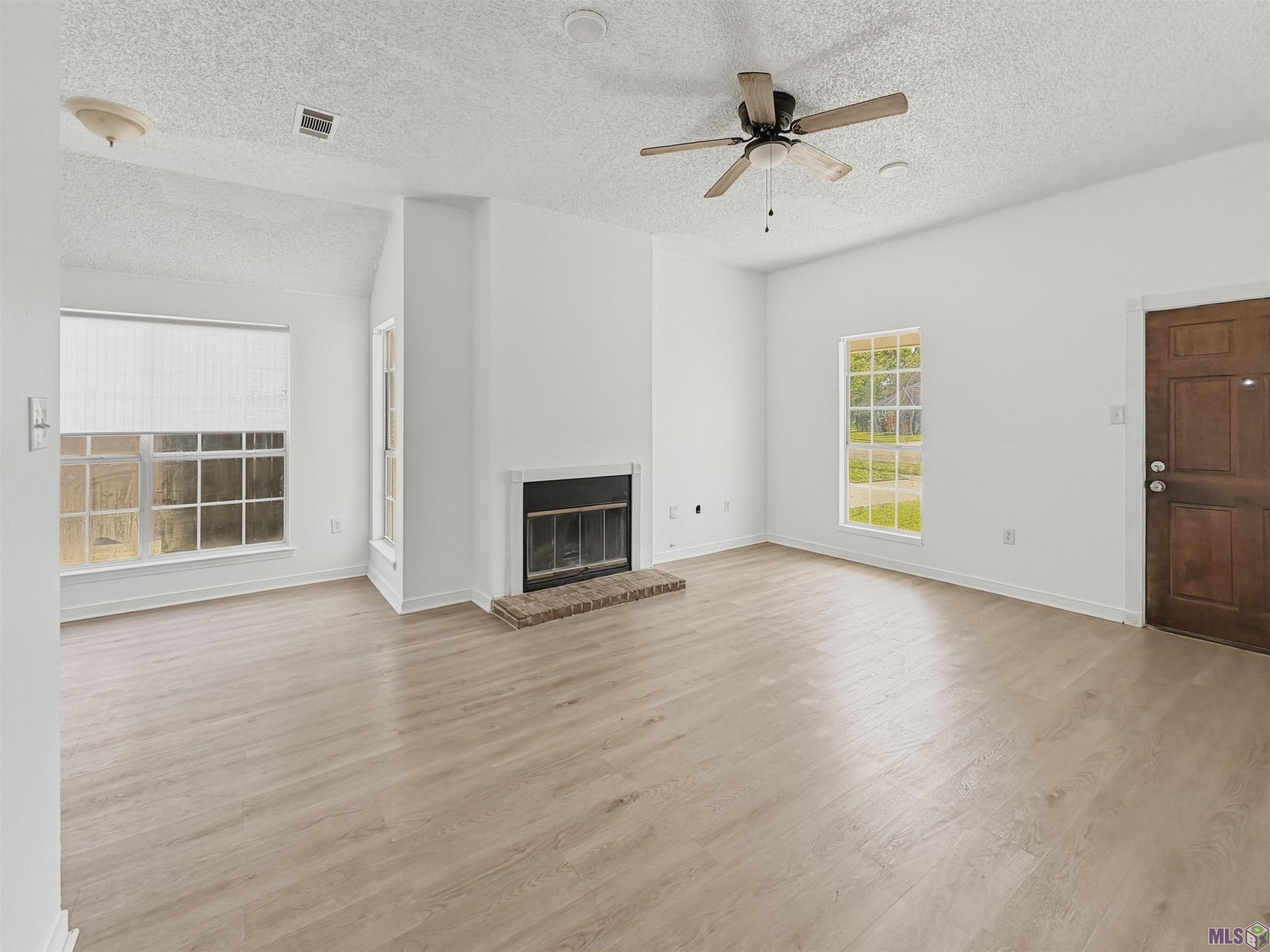 652 John Henry Drive Baton Rouge, LA 70820 - Photo 3 of 11