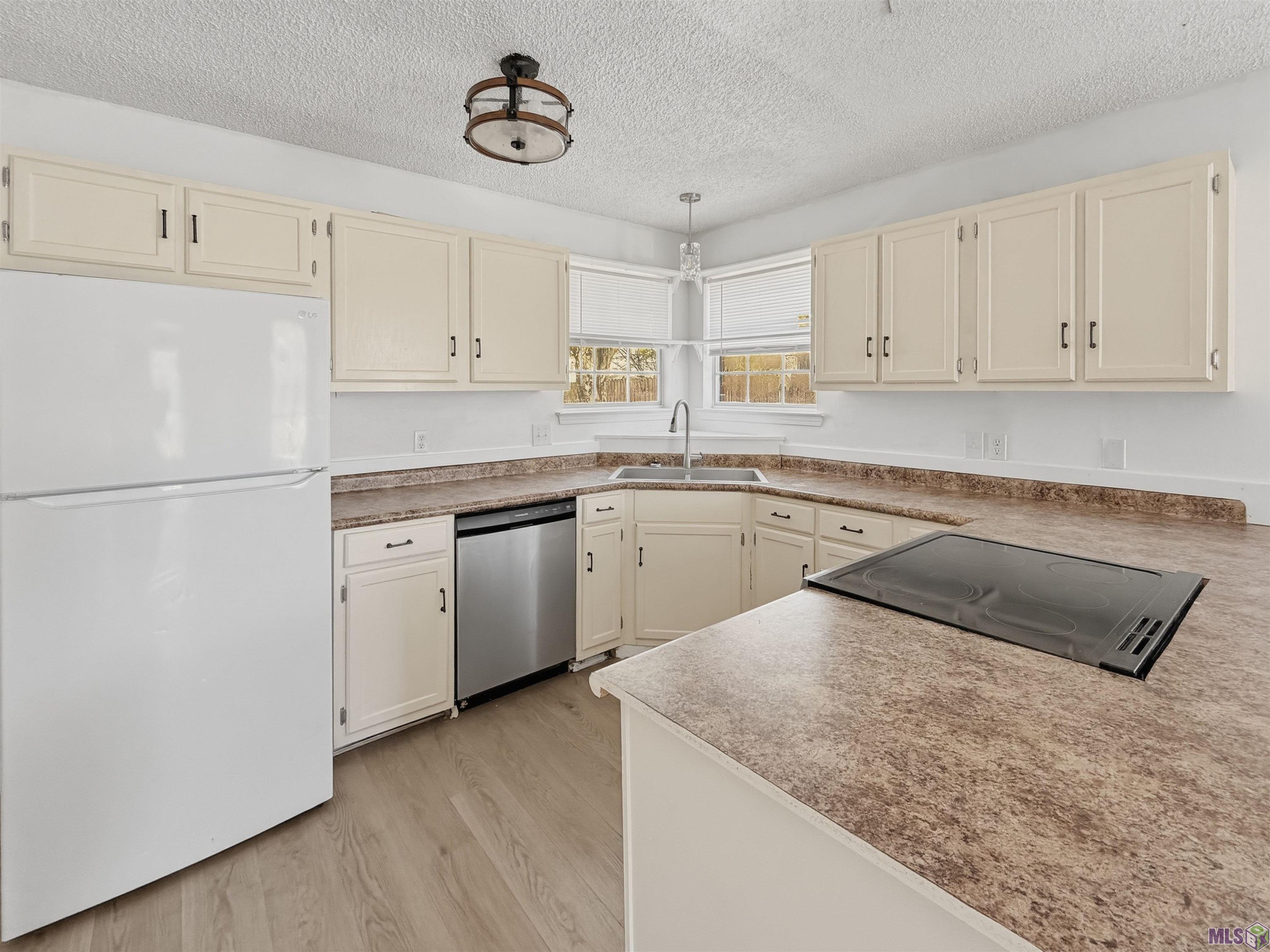 652 John Henry Drive Baton Rouge, LA 70820 - Photo 5 of 11