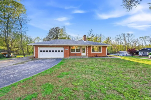 $310,000 | 6900 Old State Road, Evansville, IN 47710