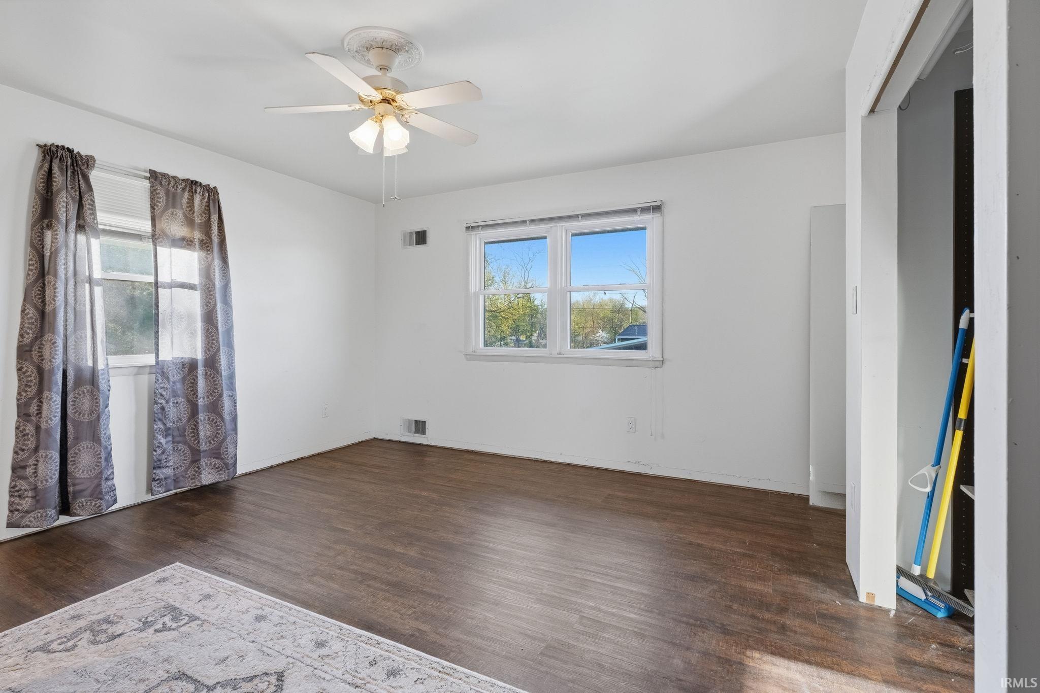 6900 Old State Road Evansville, IN 47710 - Photo 5 of 30