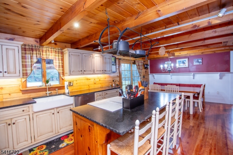 816 Rosemont Ringoes Road Stockton, NJ 08559 - Photo 6 of 42