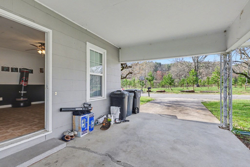 67 Lowell Street Murphy, NC 28906 - Photo 38 of 40