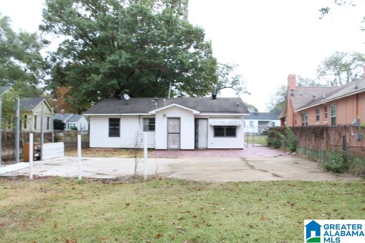 320 South Park Road Southwest Birmingham, AL 35211 - Photo 2 of 3