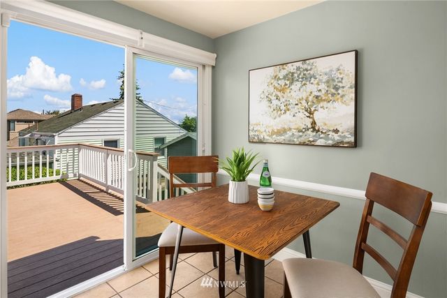 $917,500 | 3734 Belvidere Avenue Southwest, Seattle, WA 98126