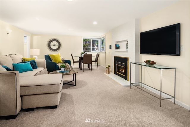 $917,500 | 3734 Belvidere Avenue Southwest, Seattle, WA 98126