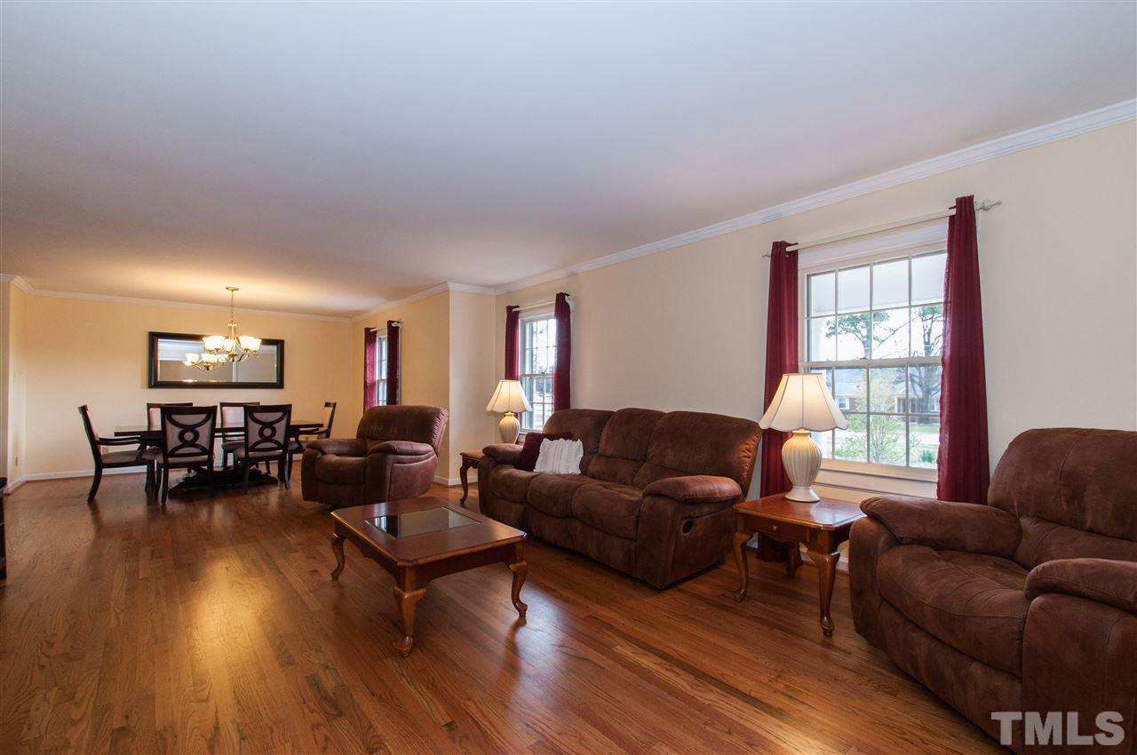 4001 Sue Lane Raleigh, NC 27604 - Photo 5 of 25 a living room with furniture and a window