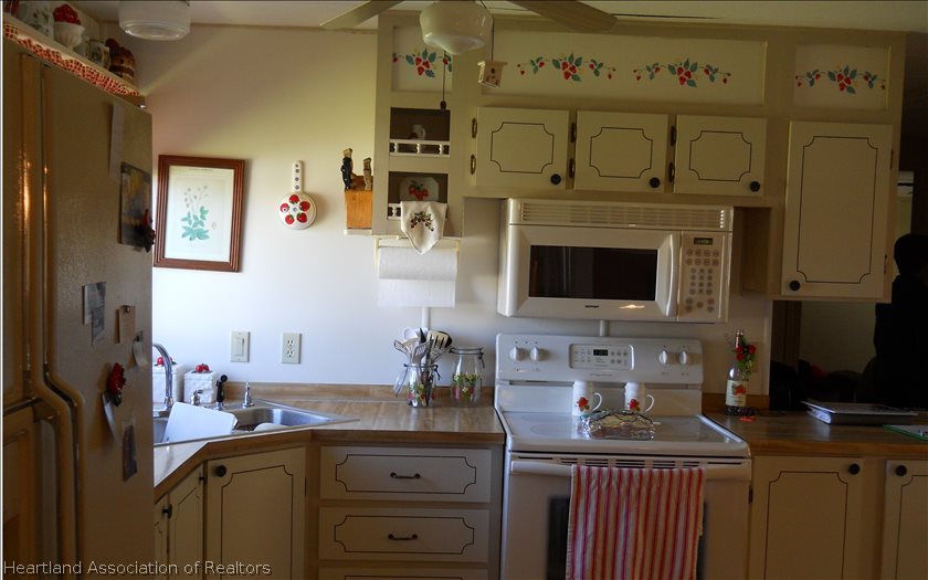 308 Chance Street Sebring, FL 33872 - Photo 12 of 21 Gallery Image 12