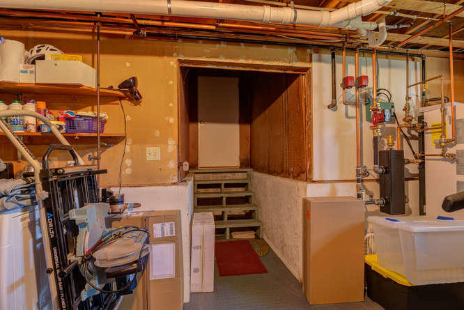 2 Willow Lane Cumberland, ME 04021 - Photo 44 of 58 Walk out entry, Viesmann Boiler & more