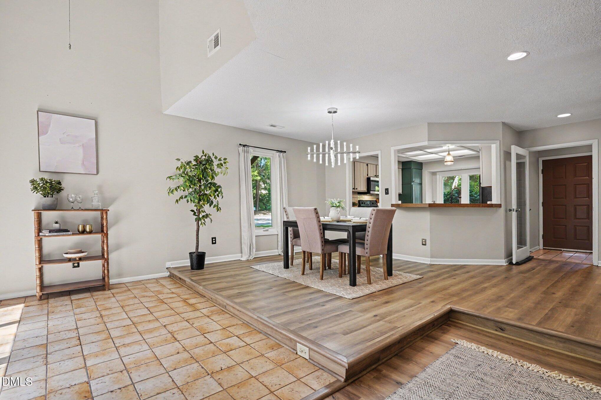 4309 Sun Belt Place Raleigh, NC 27613 - Photo 6 of 24 008_file_5318