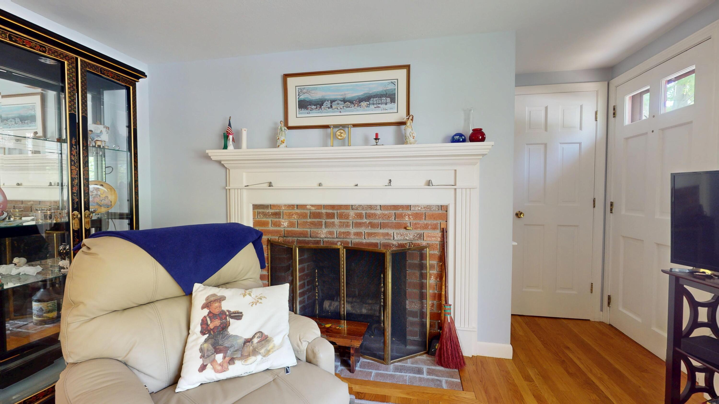 11 Widgeon Lane West Yarmouth, MA 02673 - Photo 9 of 39 11-Widgeon-Lane-Yarmouth-05182026_170742