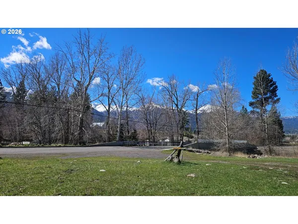 $395,000 | 301 McCully Drive, Joseph, OR 97846