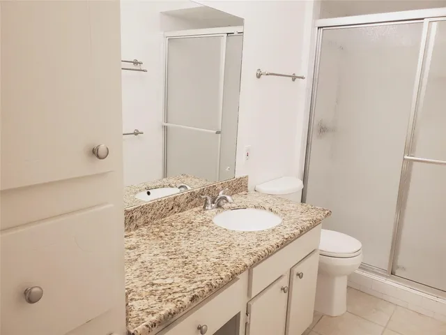 $2,245 | 361 North Post Oak Lane, Unit 131, Houston, TX 77024