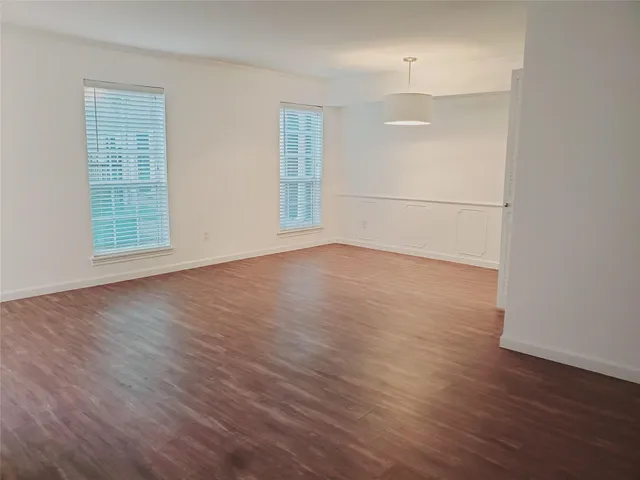 $2,245 | 361 North Post Oak Lane, Unit 131, Houston, TX 77024