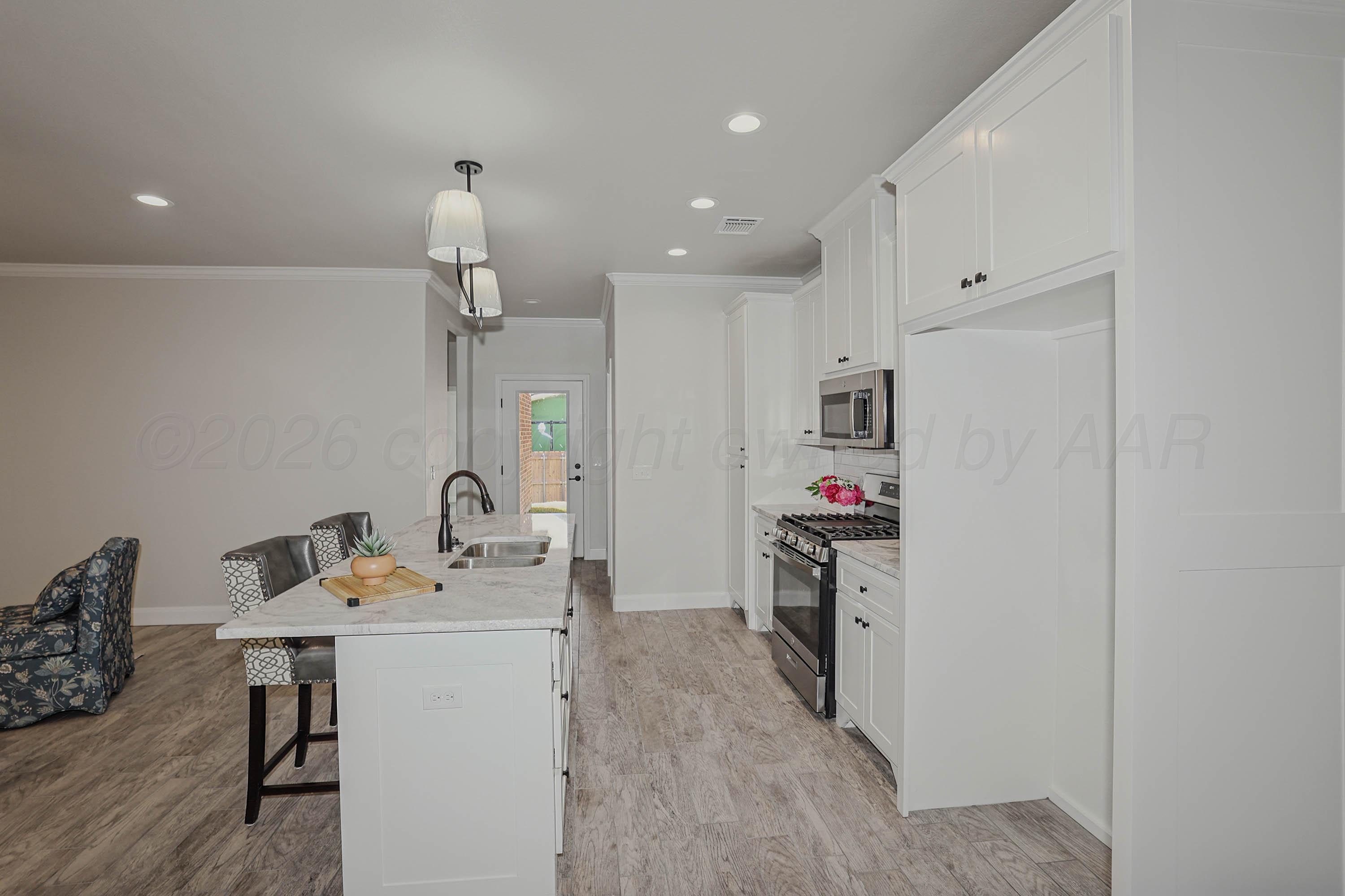 2804 Conner Drive Canyon, TX 79015 - Photo 5 of 30 Kitchen