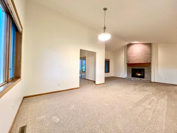 $319,500 | 1860 Cherry Street, Red Wing, MN 55066