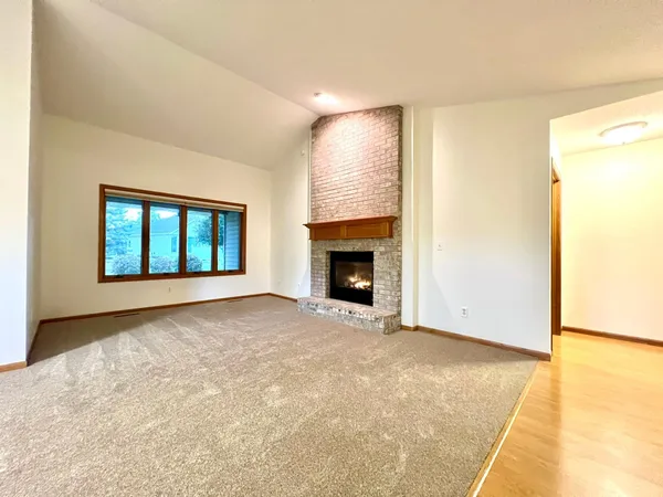 $319,500 | 1860 Cherry Street, Red Wing, MN 55066