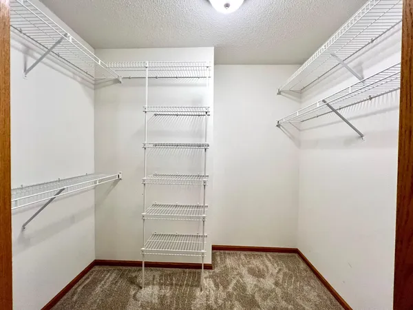 $319,500 | 1860 Cherry Street, Red Wing, MN 55066