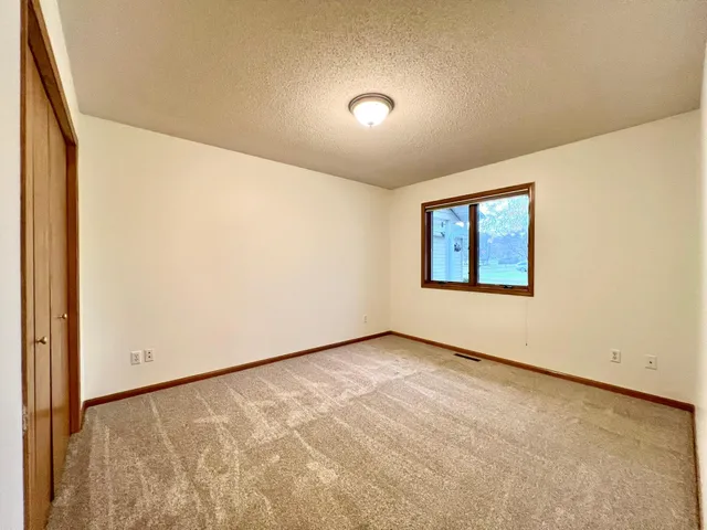 $325,000 | 1860 Cherry Street, Red Wing, MN 55066