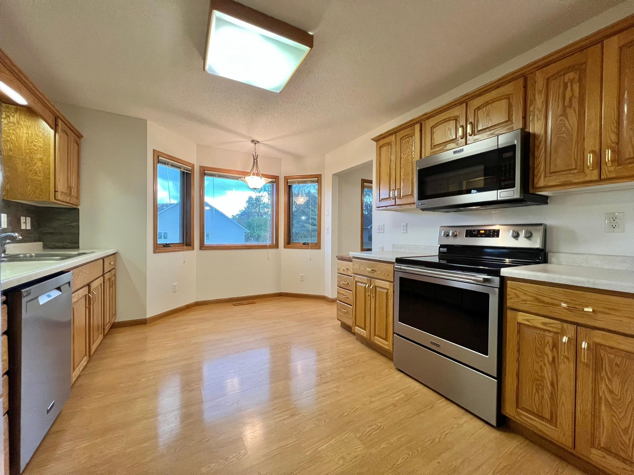 1860 Cherry Street Red Wing, MN 55066 - Photo 7 of 30